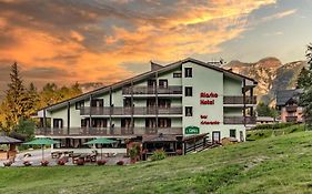 Hotel Alaska